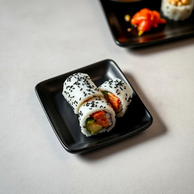 Atún Roll Rainbow (8 piezas)