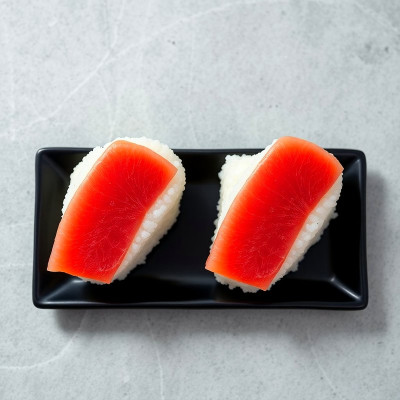 Nigiri de atún (2 piezas)